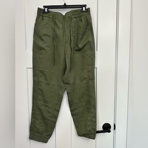 NWT Banana Republic Green Joggers Size M